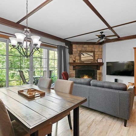 Les Manoirs Wpool & Hot Tub Near Village 120-7 Mont-Tremblant Ngoại thất bức ảnh