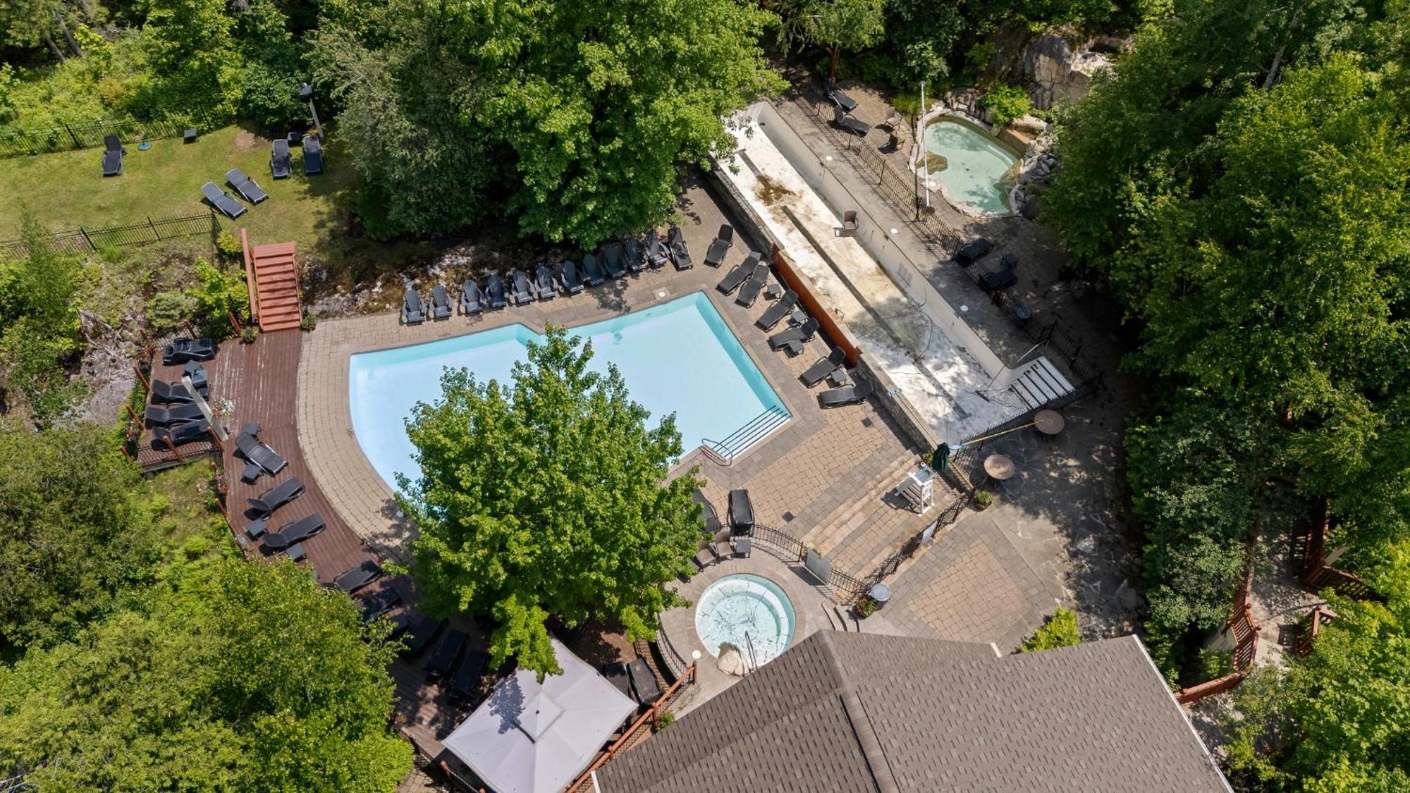 Les Manoirs Wpool & Hot Tub Near Village 120-7 Mont-Tremblant Ngoại thất bức ảnh